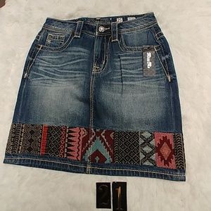 ❤LOWER PRICE❤Miss Me Jean Skirt size 25